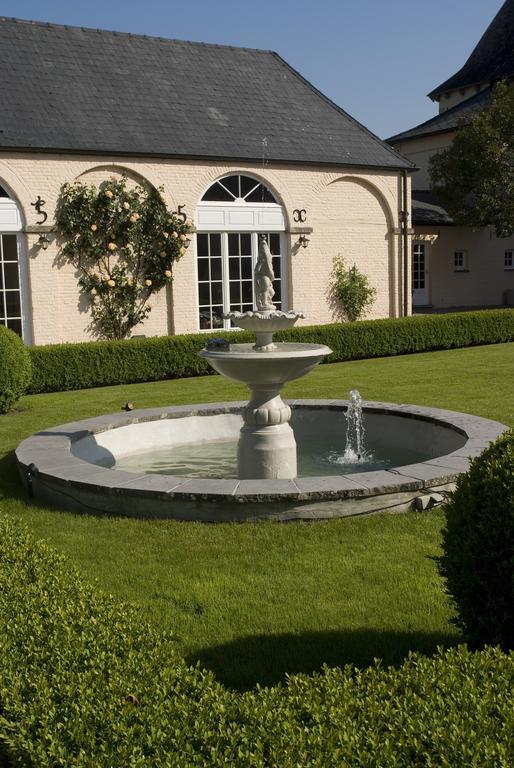 B&B Chateau Bagatelle Frasnes-lez-Anvaing Exterior photo