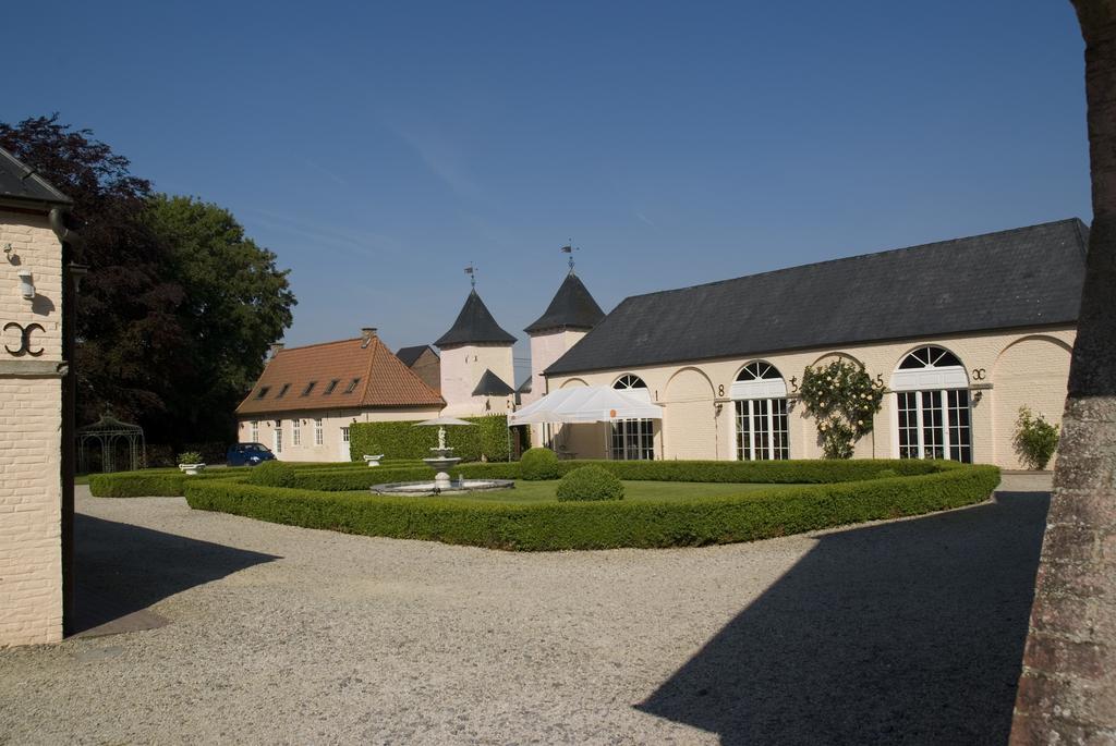 B&B Chateau Bagatelle Frasnes-lez-Anvaing Exterior photo